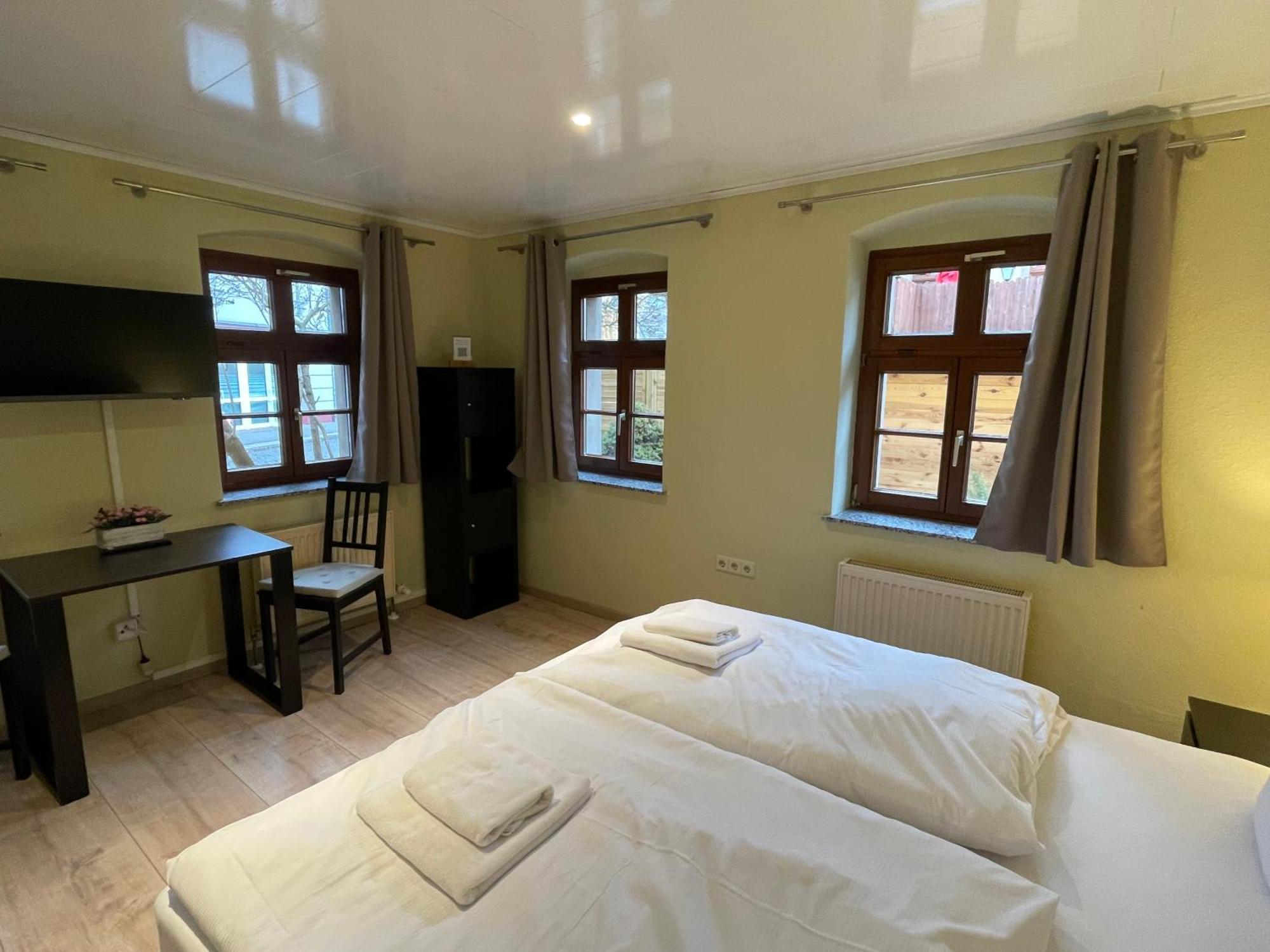 Hotel Trobischhof Dresda Esterno foto
